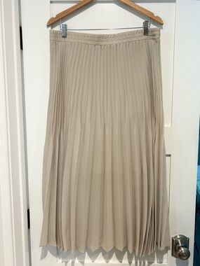 Max Studio Accordion Pleated Maxi Skirt